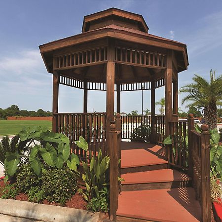 La Quinta By Wyndham Houston Channelview Cloverleaf Exterior photo